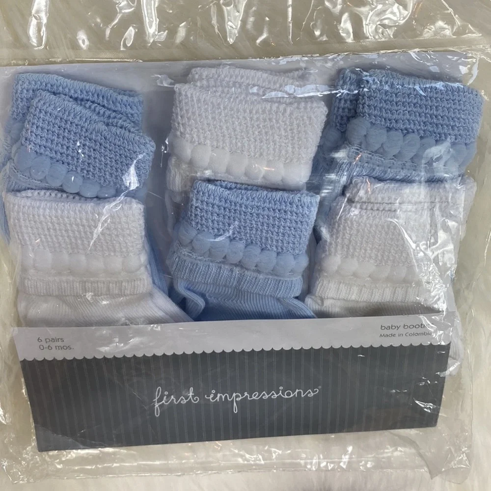 •first impressions• NEWBORN {blue & white} Booties
